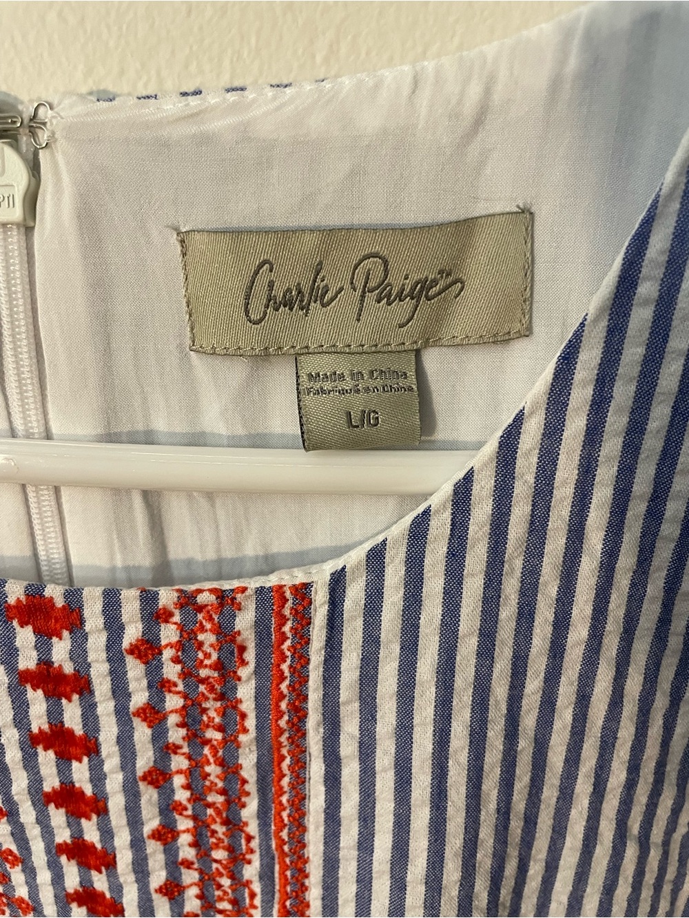 Charlie Paige Women’s Striped Seersucker Boho Embroidered Shift Dress - Picture 12 of 13